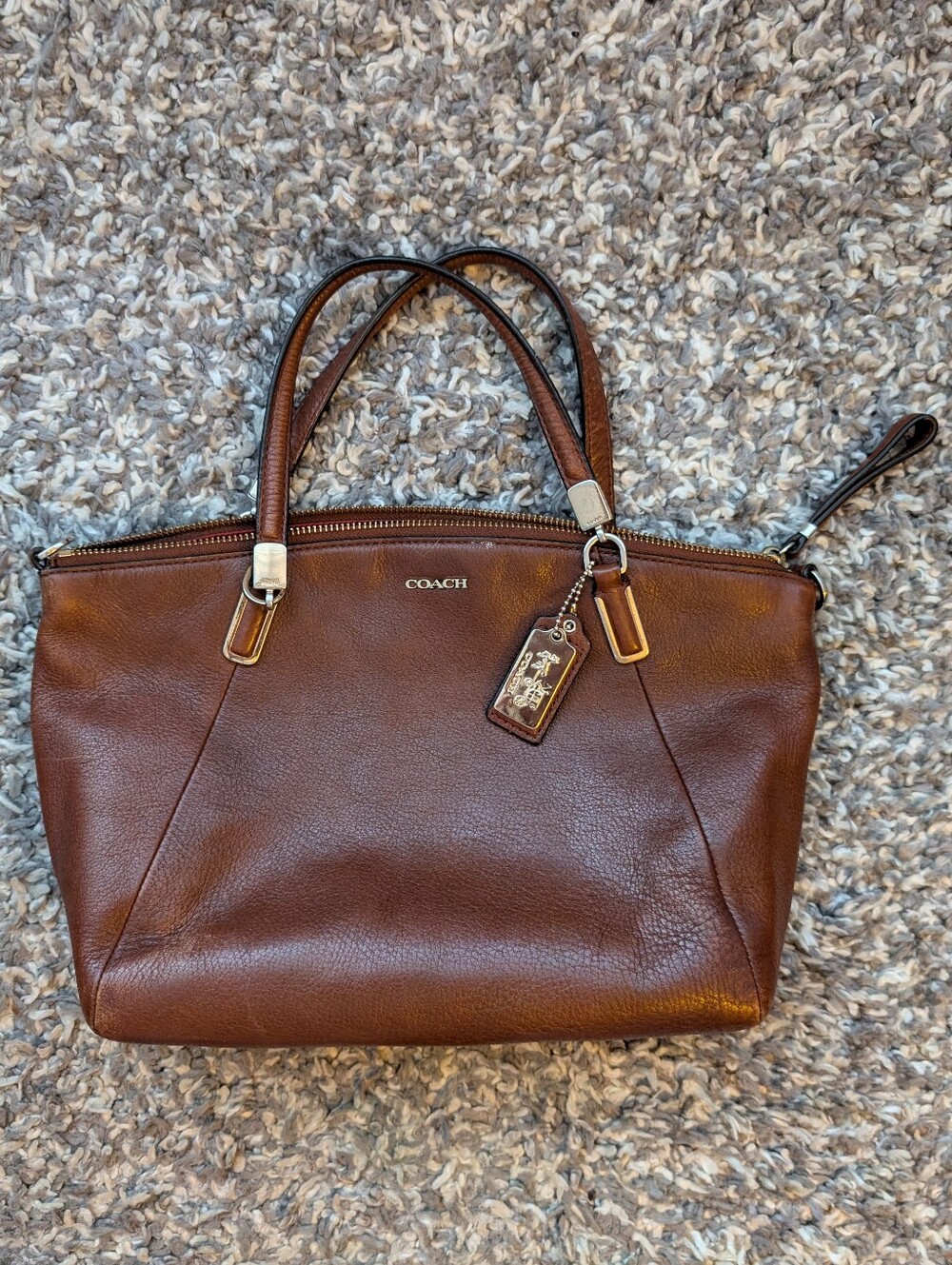 COACH Brown Leather Tote Bag - Classic Women's Handbag
